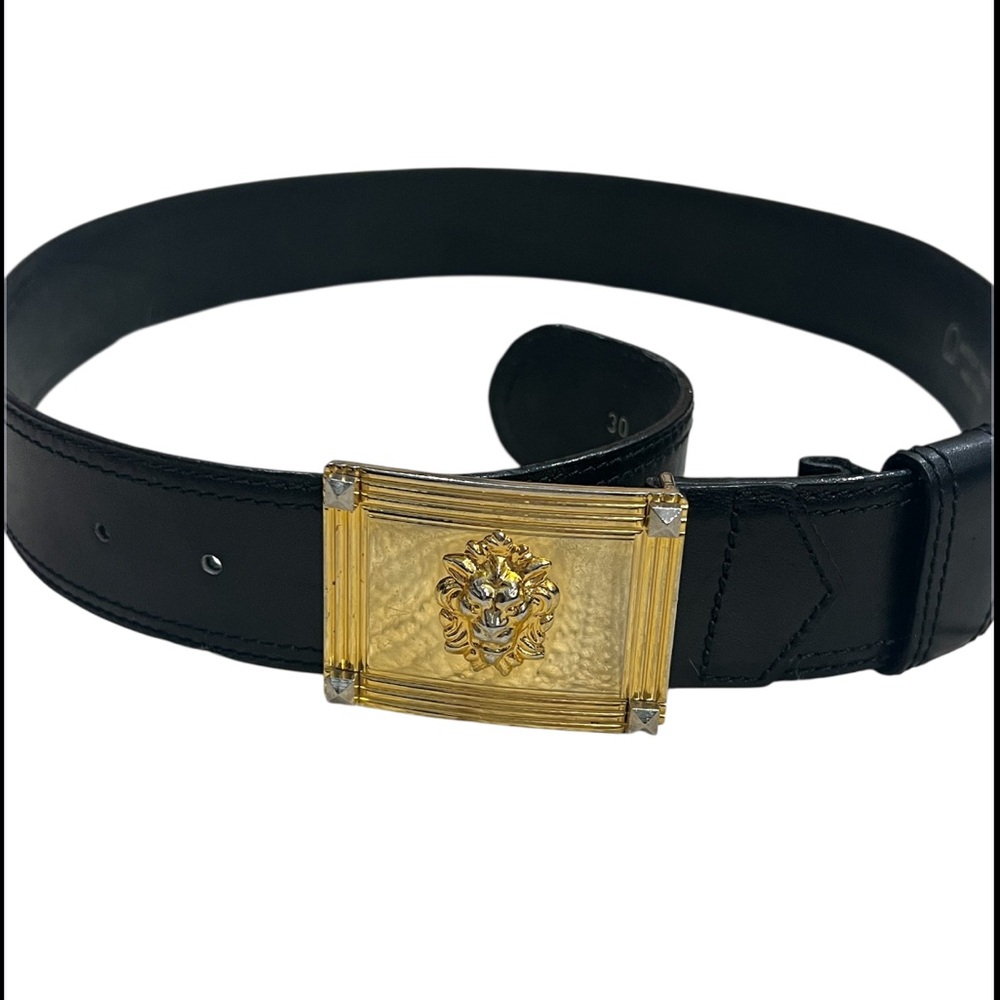 💥SALE! Black Leather Belt with Gold Buckle size 30